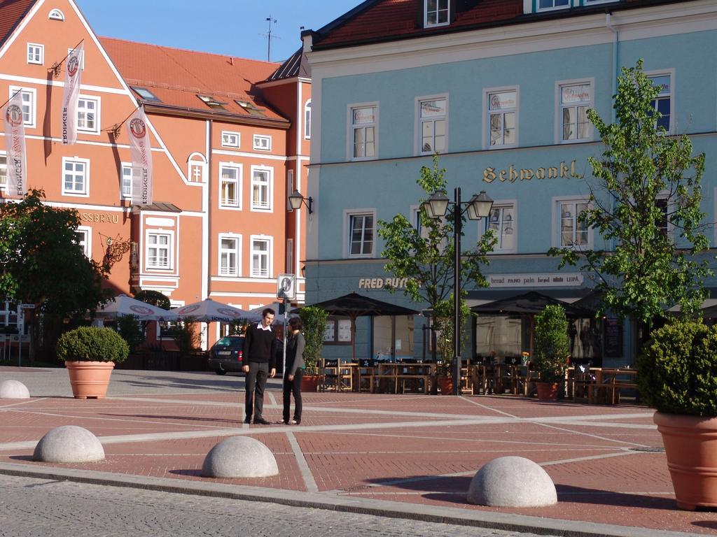 Hotel Kastanienhof Erding