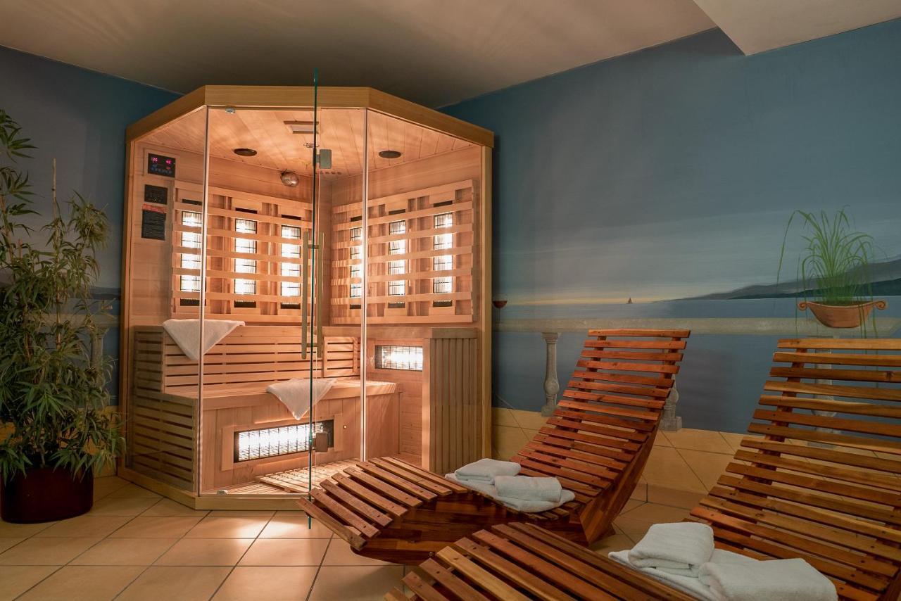 Kastanienhof Hotel 4*