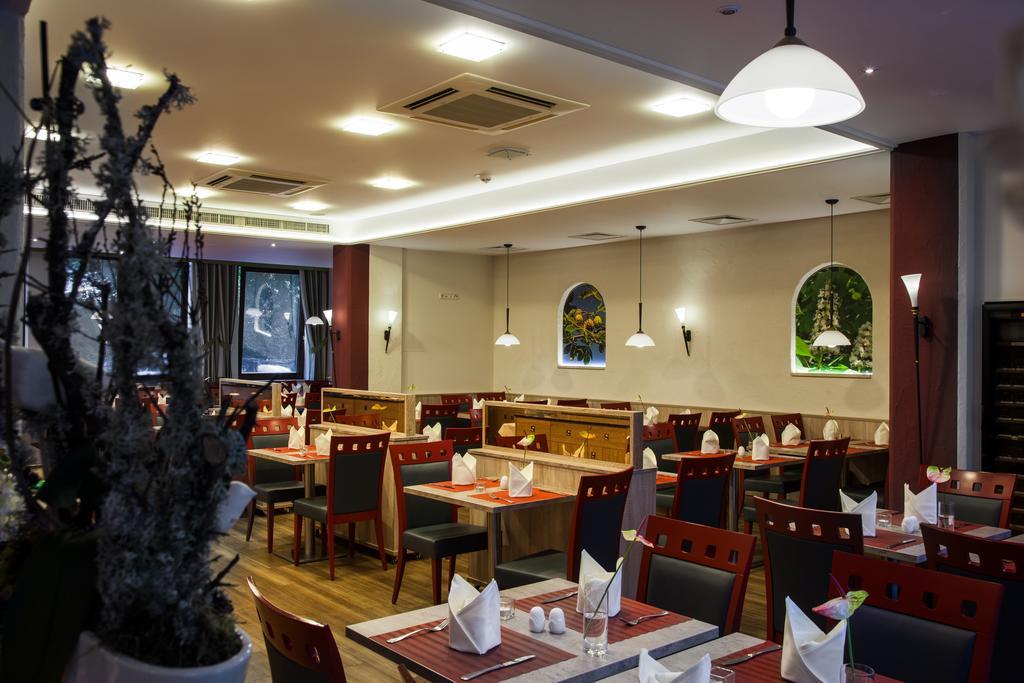 Hotel Kastanienhof 4*