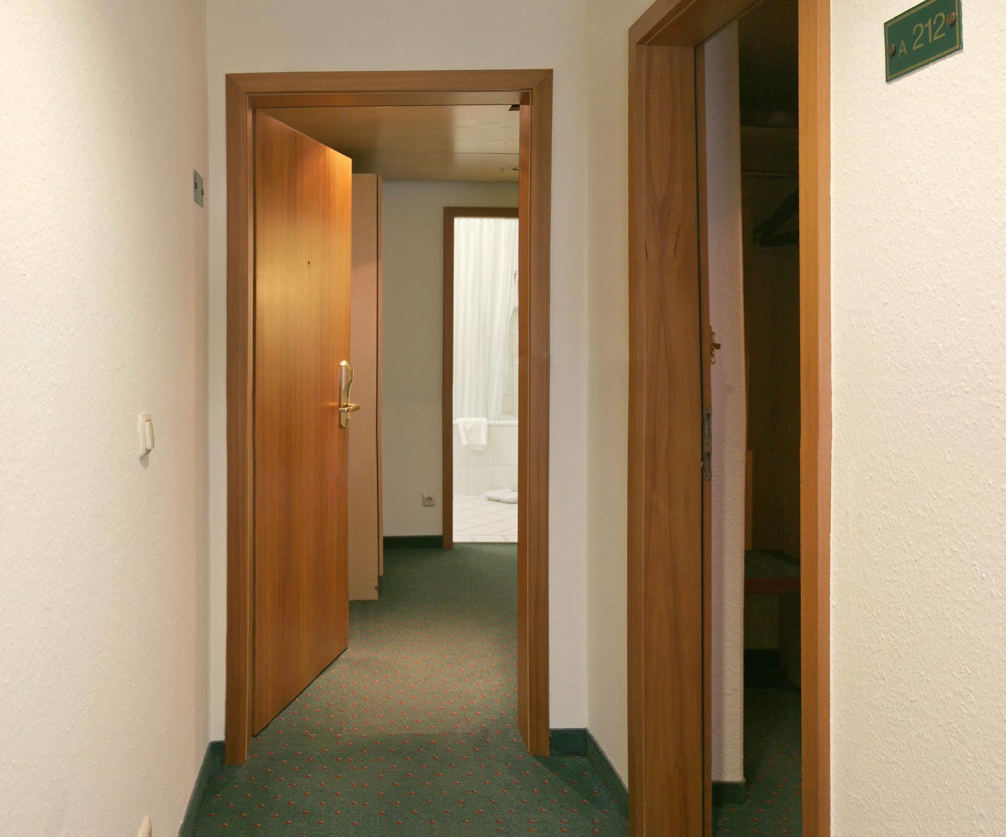 Kastanienhof 4*