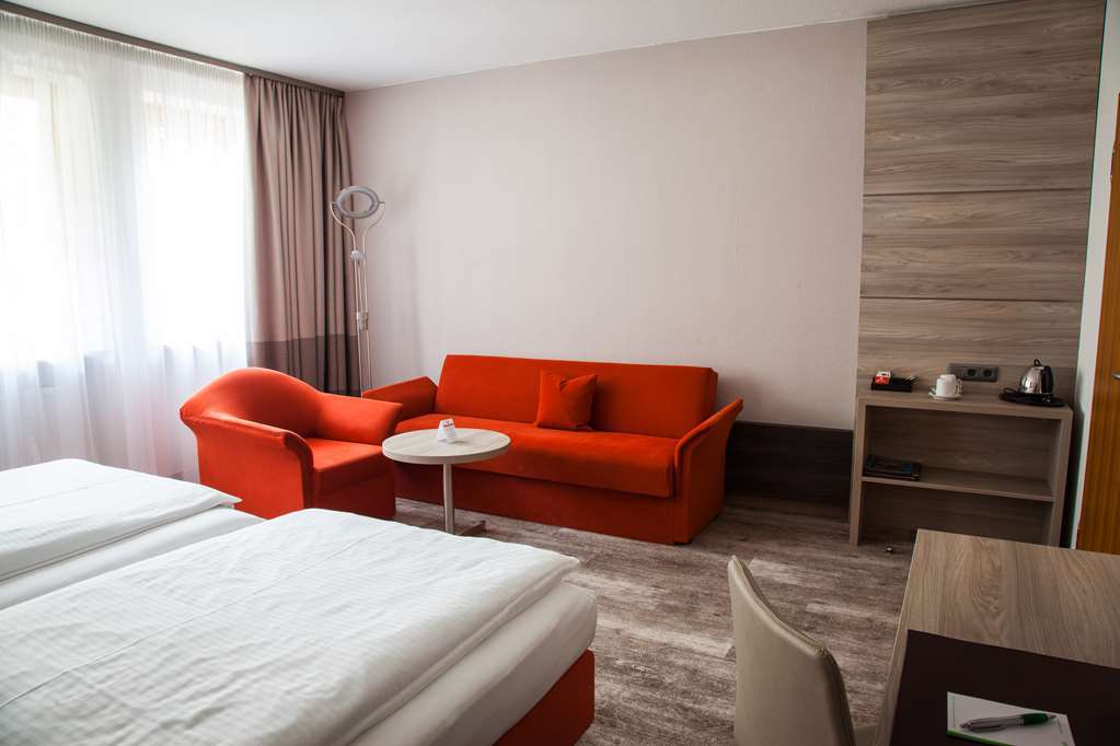 Kastanienhof Hotel 4*